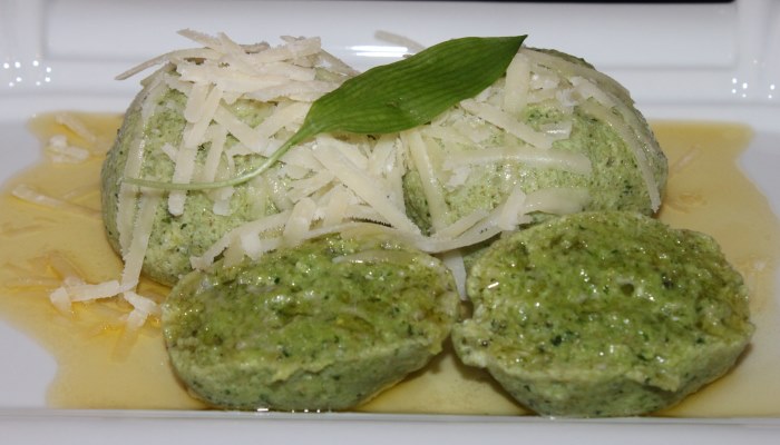 Rezept-Baerlauch-Parmesanknoedel